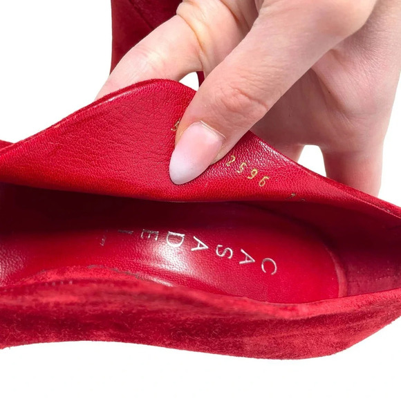 Casadei Red Suede Platform Slip On Ankle Tulip Cut Out Booties Heels Size 6‎ - Picture 8 of 11